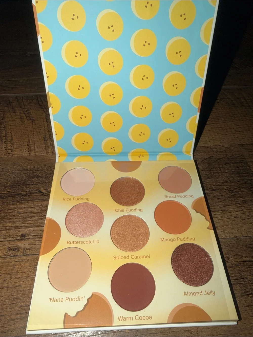 Beauty Bakerie -Proof Is In The Pudding Eyeshadow Palette